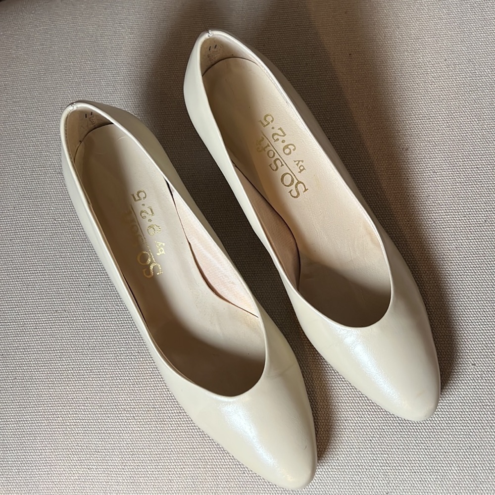 So Soft by 9.2.5 leather cream ivory low heel pumps size 7.5m - Picture 3 of 11